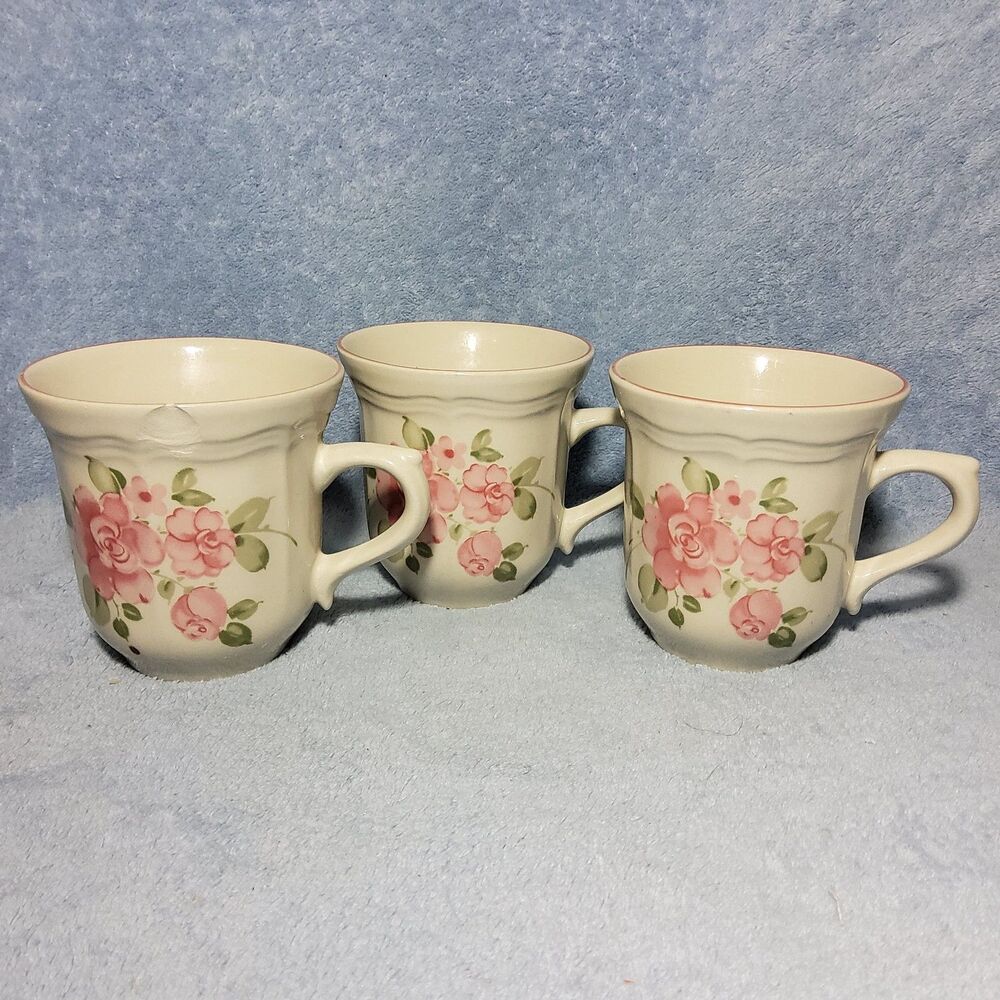 Vintage Gibson Housewares Pink Rose Floral Coffee Mugs Tea Cups Set of 3 *CHIP*